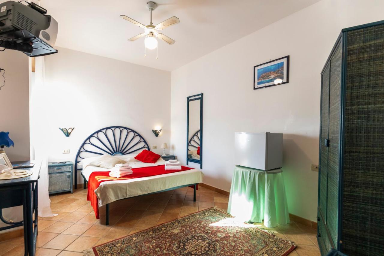 Villa Basilio Accommodation ริกาดี ภายนอก รูปภาพ