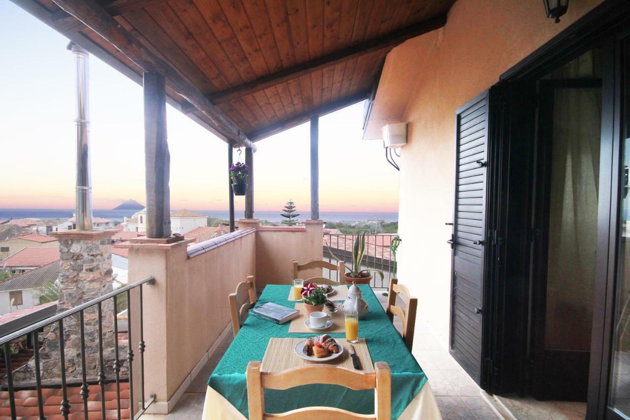 Villa Basilio Accommodation ริกาดี ภายนอก รูปภาพ